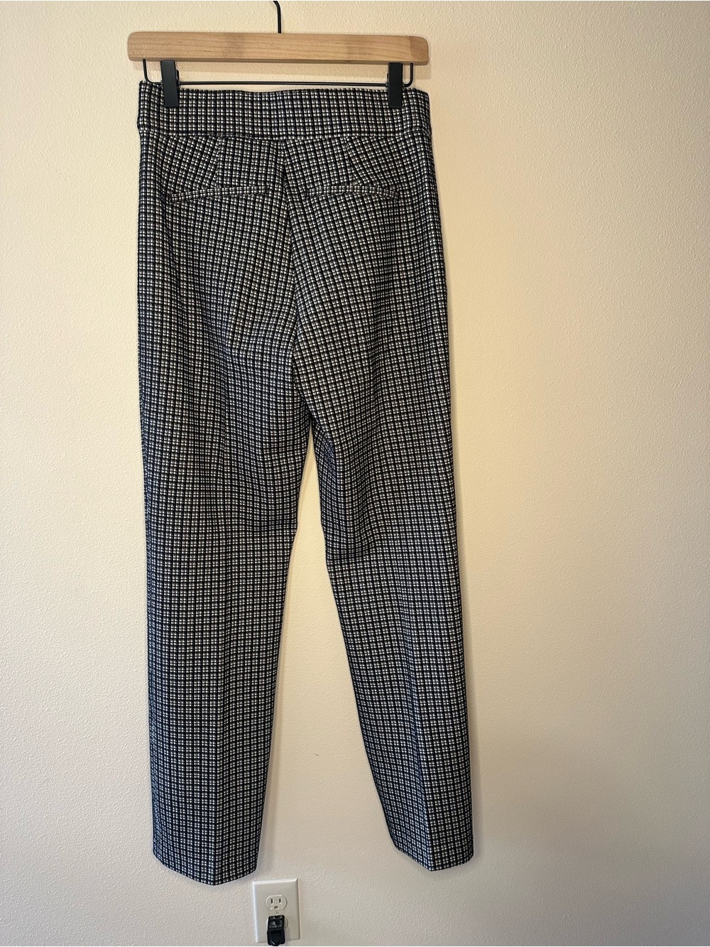 SPANX Ponte Slim Straight Jacquard Pants mini collier 21821R size medium NWOT - Picture 11 of 11
